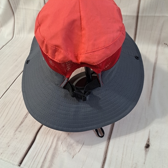 SunShade Coral and Gray Wide Brim Hat - Picture 2 of 6
